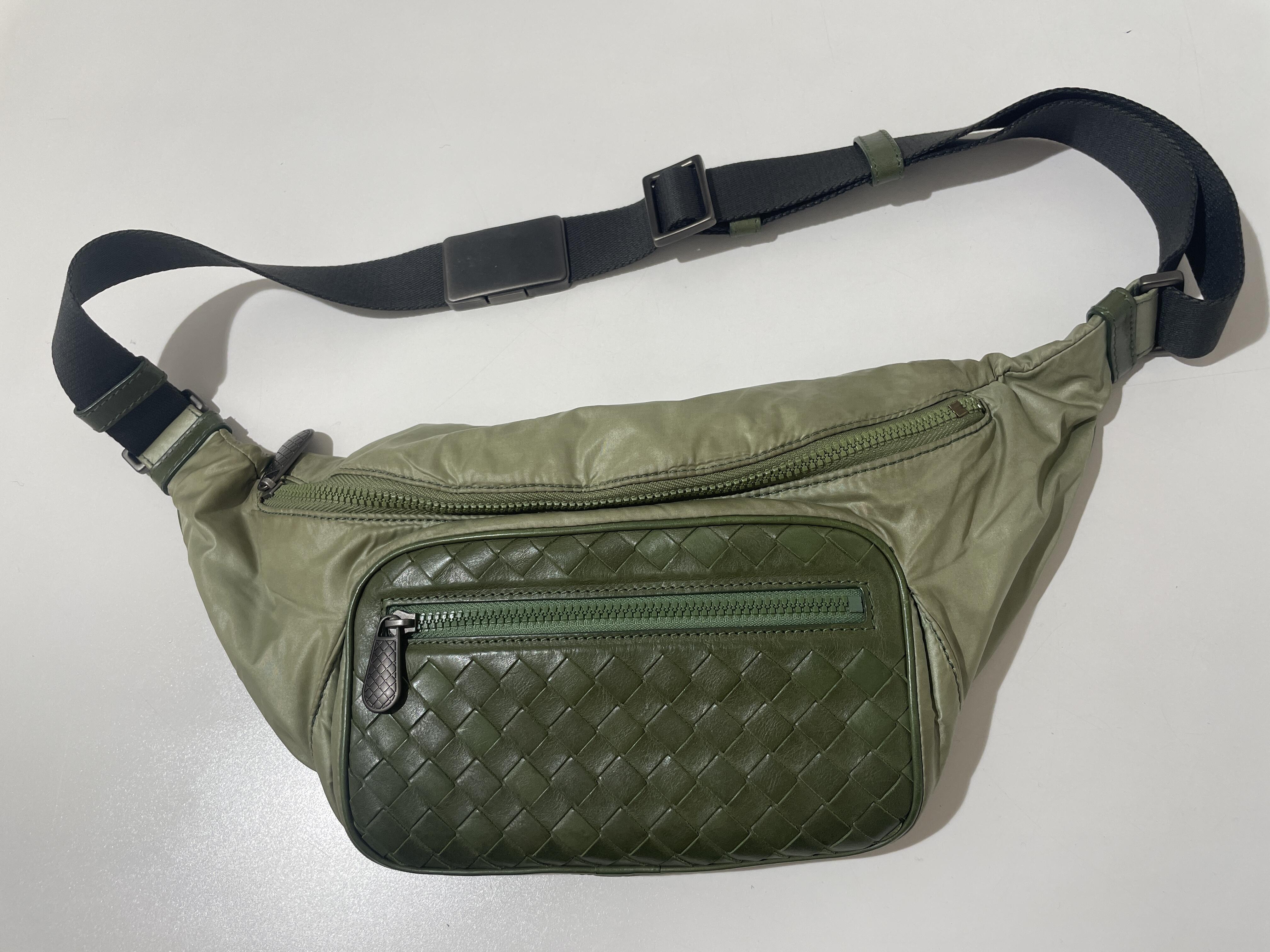 注目のミニバッグ【BOTTEGA Palm Angels】｜【公式】ブランド古着・中古通販はRAGTAG（ラグタグ）